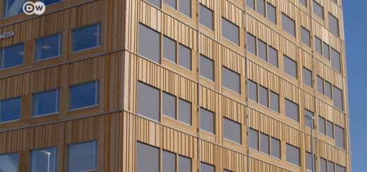 Wood-Hotel