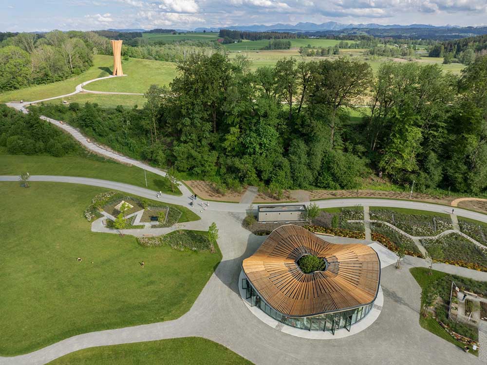  University of Stuttgard 
