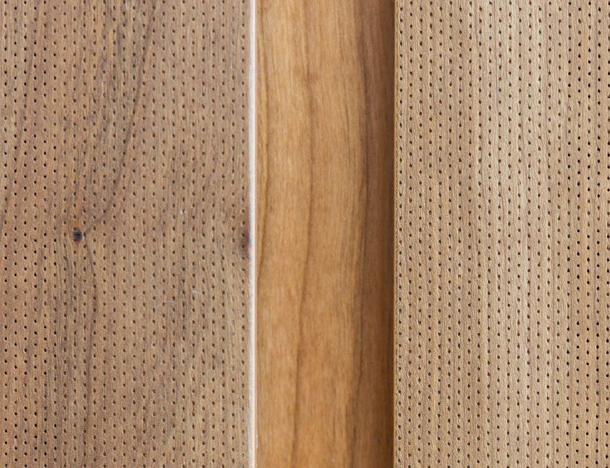 Hunter Douglas
